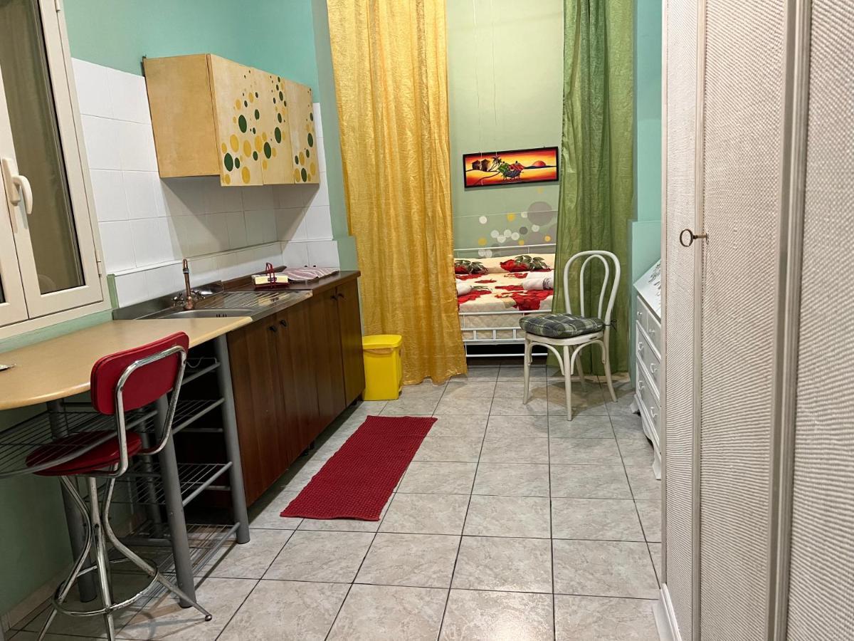 Myhouse 3 - Punto Di Arrivo - Aereoporto A 7 Minuti Lejlighed Catania Eksteriør billede