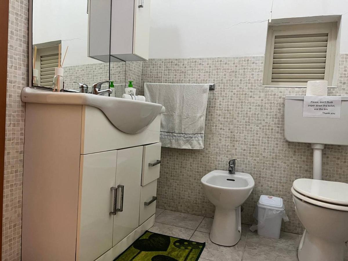 Myhouse 3 - Punto Di Arrivo - Aereoporto A 7 Minuti Lejlighed Catania Eksteriør billede